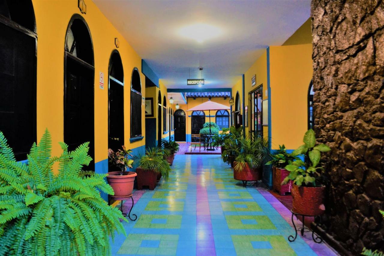 Hotel Delfín Comitán Exterior foto